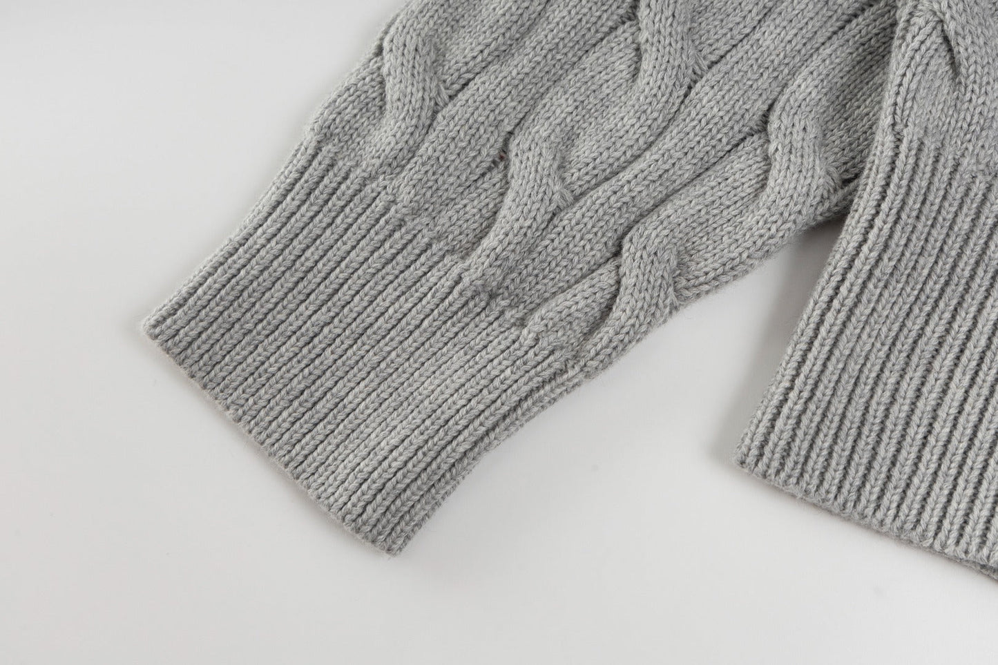 CABLE-KNIT COTTON CARDIGAN