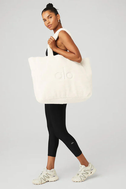 Foxy Sherpa Tote White