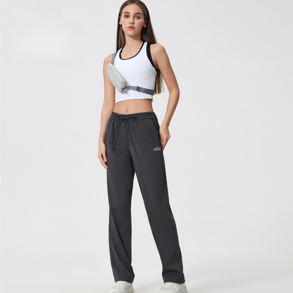 Relaxed sports pants