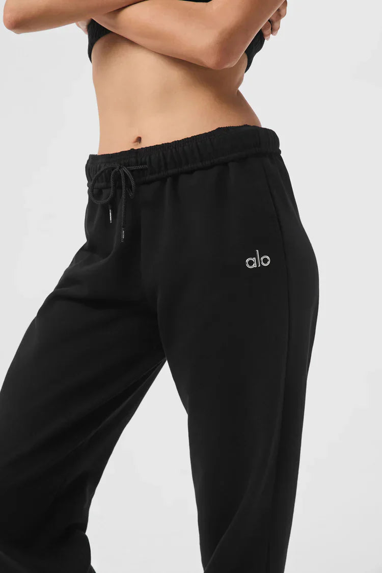 Relaxed sports pants